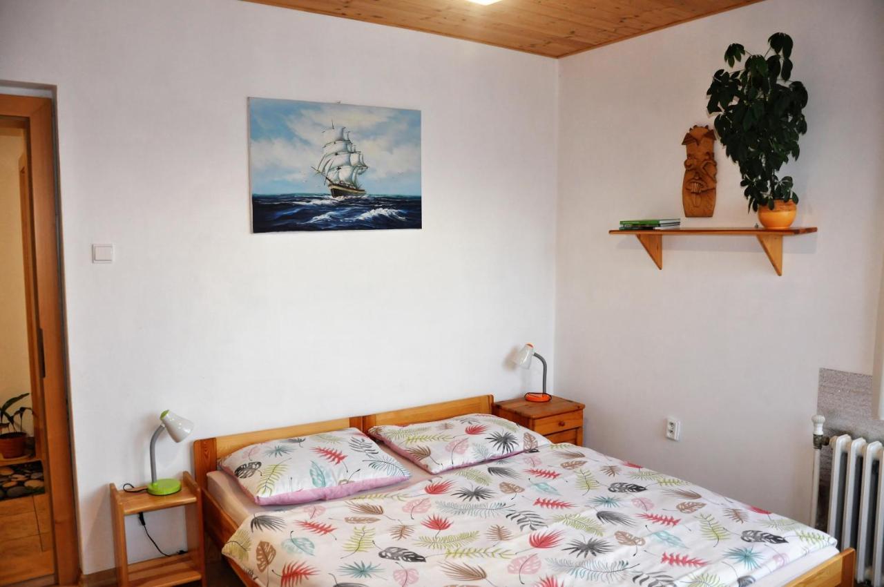 Forester Apartment Зуберец Екстериор снимка