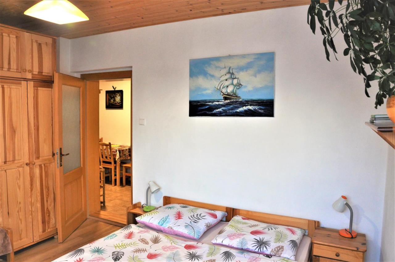 Forester Apartment Зуберец Екстериор снимка