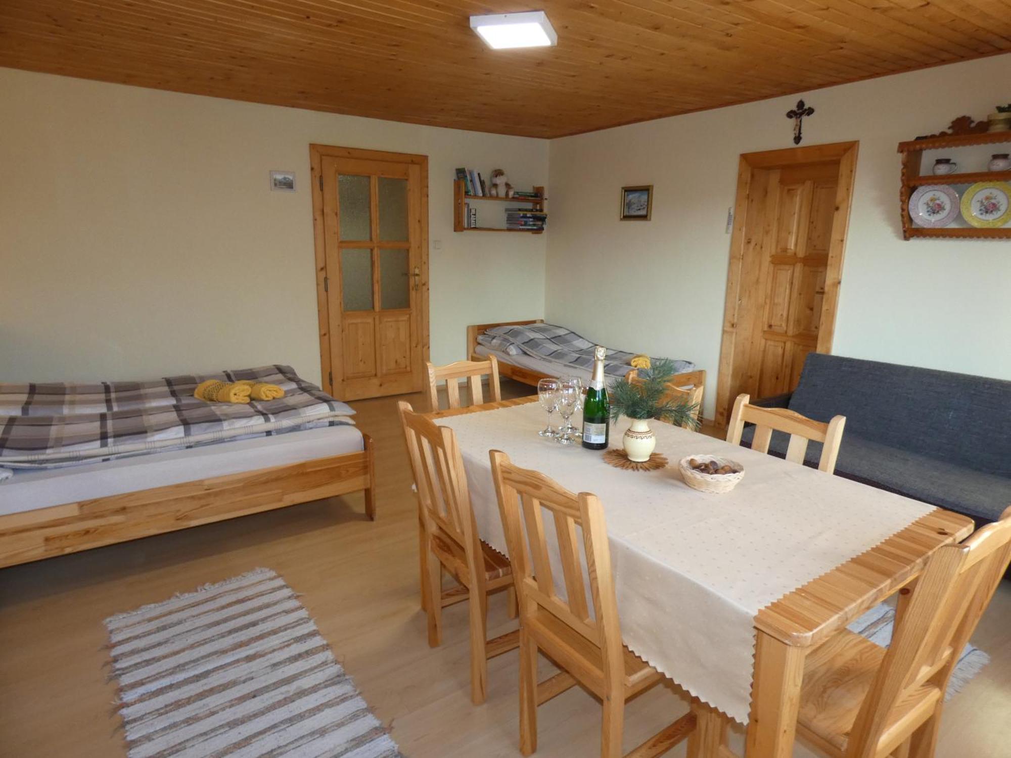 Forester Apartment Зуберец Екстериор снимка