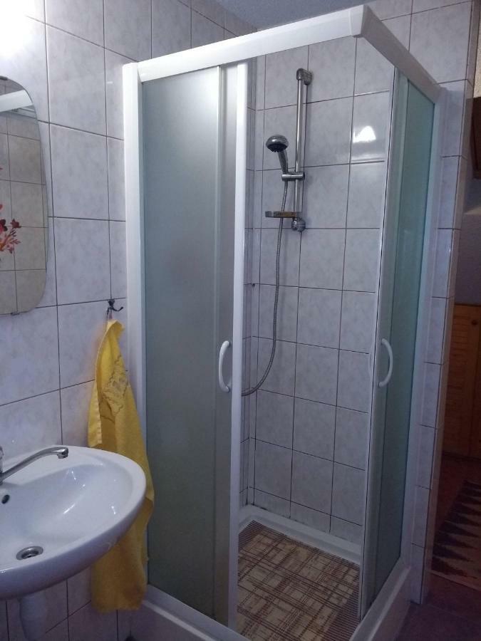 Forester Apartment Зуберец Екстериор снимка
